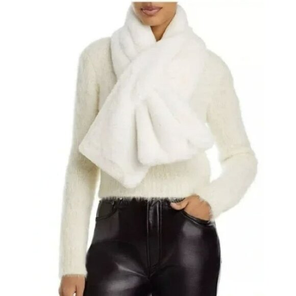 Apparis Bambi Faux Fur Winter White Scarf NWT $92 - Picture 1 of 6
